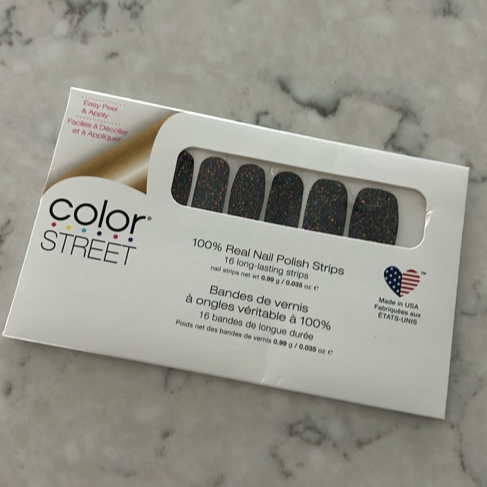 Color Street nail polish strips